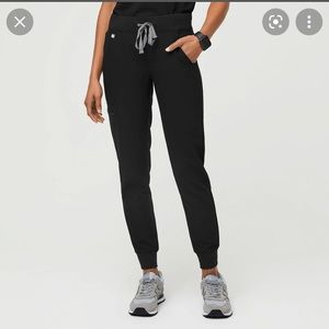 Figs Zamora black joggers